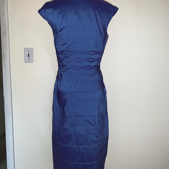 Blue Dress - Picture 2 of 3